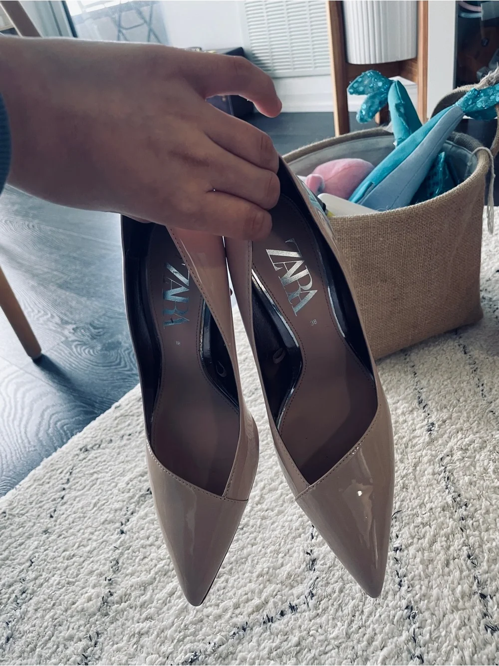 Zara Blush Patent Pointed-Toe Pumps - Picture 5 of 10